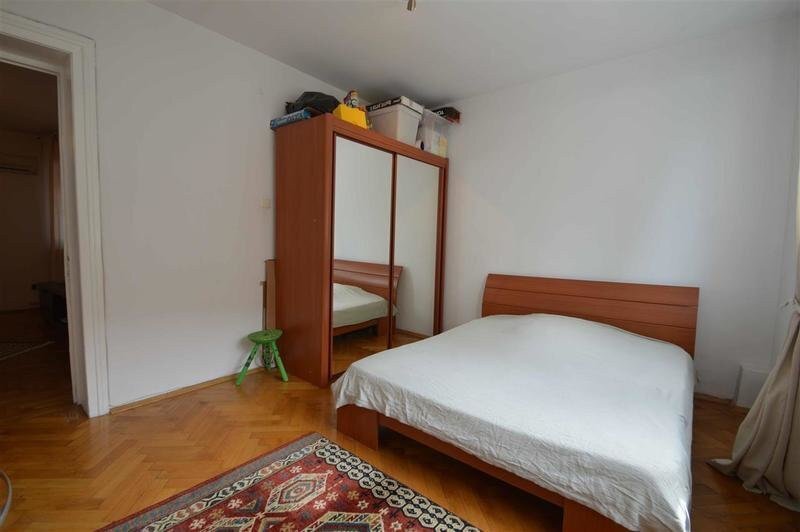 Piata Romana, povestea unui apartament rar, pe Jules Michelet