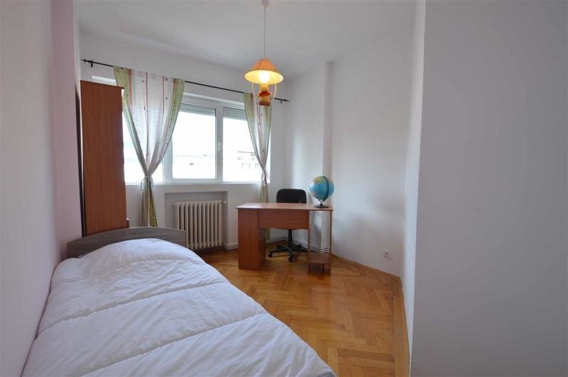 Piata Romana, povestea unui apartament rar, pe Jules Michelet